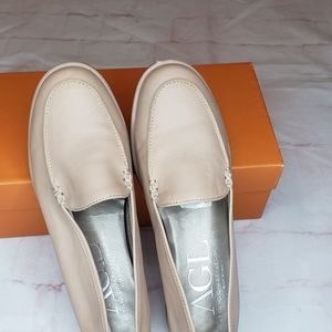 AGL Nude Calf loafers, Flats